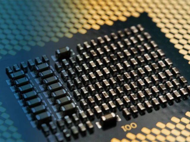 برتری پردازنده Core i9-12900K QS بر Ryzen 9 5950X در Cinebench